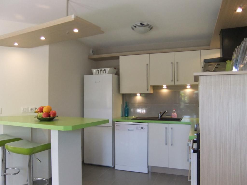 Locations De Vacances Les Flacheres Dieulefit Habitación foto
