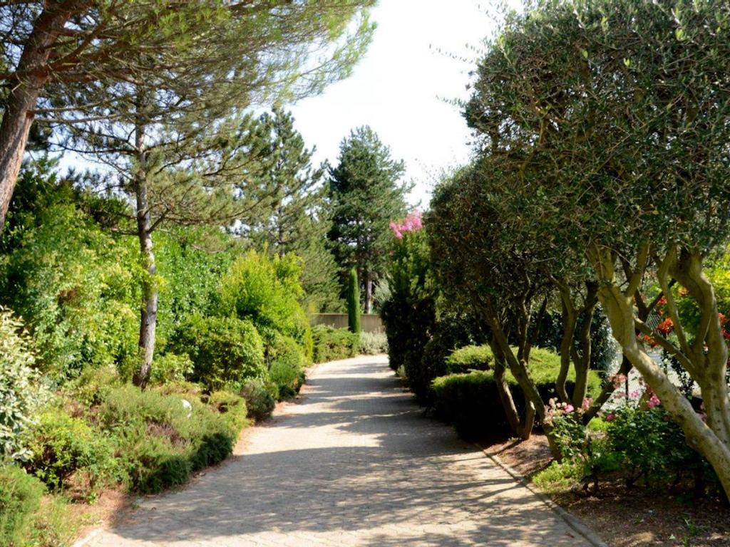 Locations De Vacances Les Flacheres Dieulefit Exterior foto